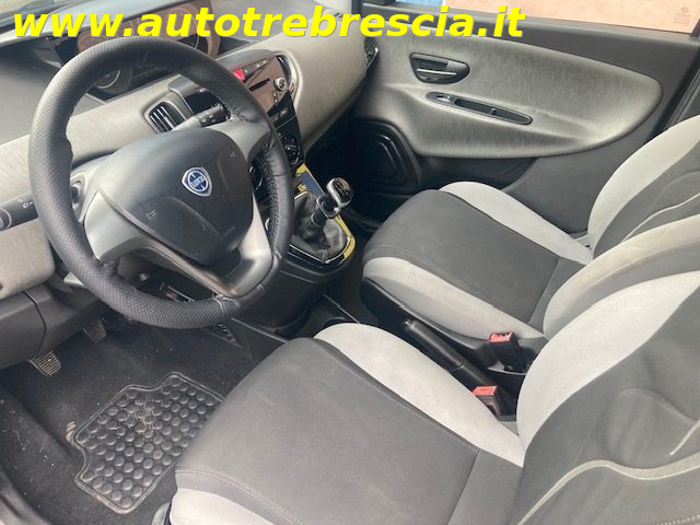 LANCIA Ypsilon usata, con Servosterzo