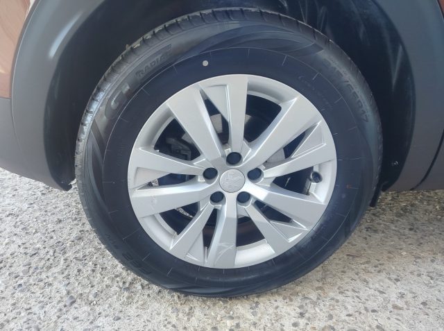 PEUGEOT 3008 usata, con Riconoscimento dei segnali stradali