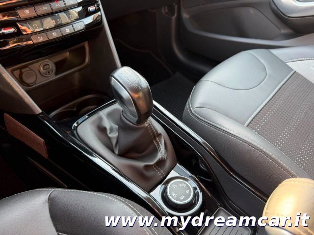 PEUGEOT 2008 usata, con Controllo trazione