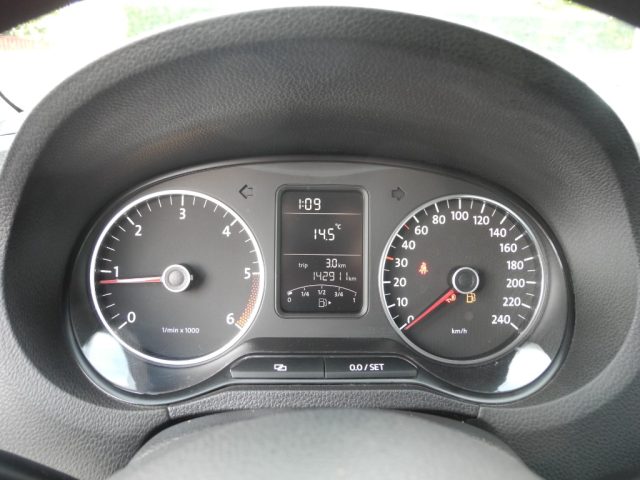 VOLKSWAGEN Polo usata, con Autoradio