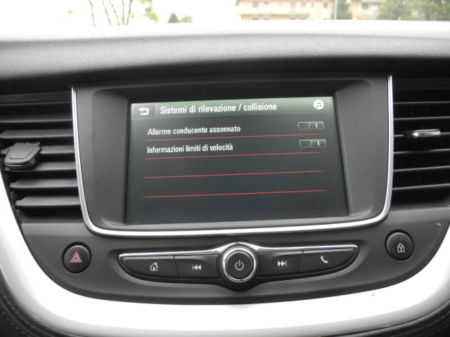 OPEL Grandland X usata, con Luci diurne LED