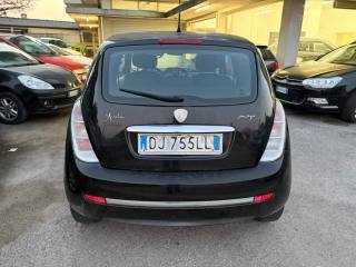 LANCIA Ypsilon usata, con Autoradio