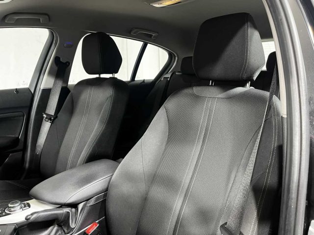 BMW 118 usata, con Bluetooth