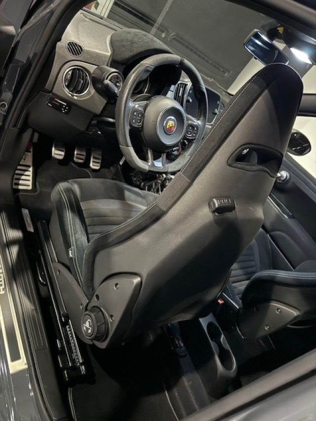 ABARTH 595 usata, con Controllo trazione