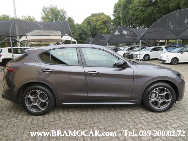 ALFA ROMEO Stelvio usata, con Alzacristalli elettrici