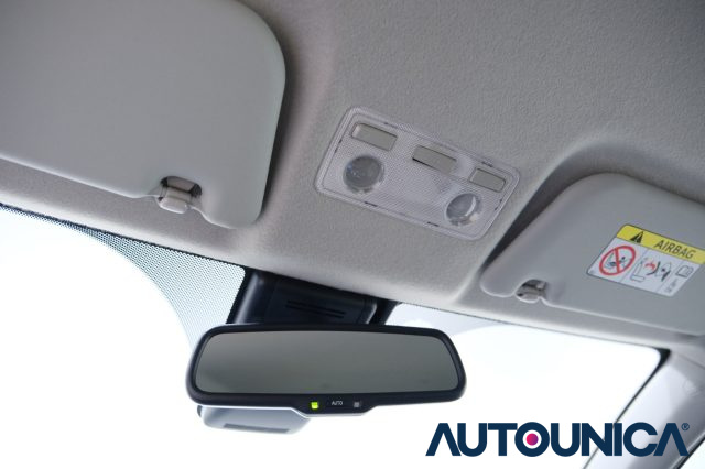 TOYOTA Yaris usata, con Monitoraggio pressione pneumatici