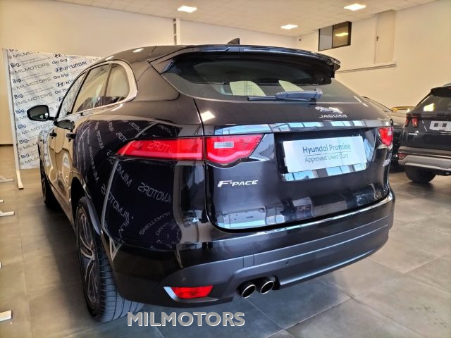 JAGUAR F-Pace usata, con Controllo trazione