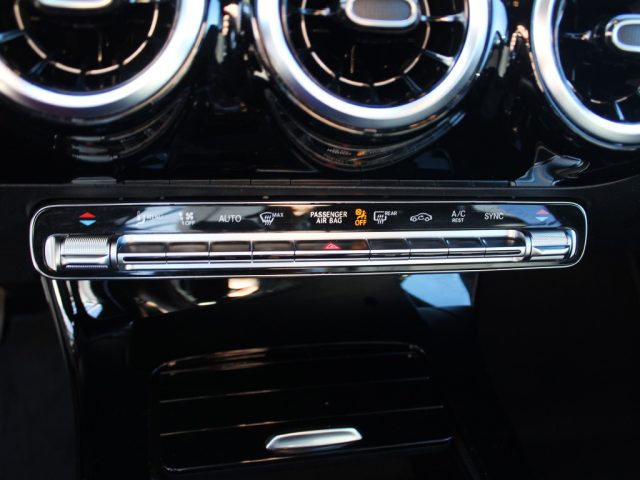 MERCEDES-BENZ A 180 usata, con Chiusura centralizzata telecomandata