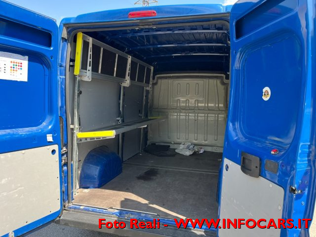 PEUGEOT Boxer usata, con Climatizzatore