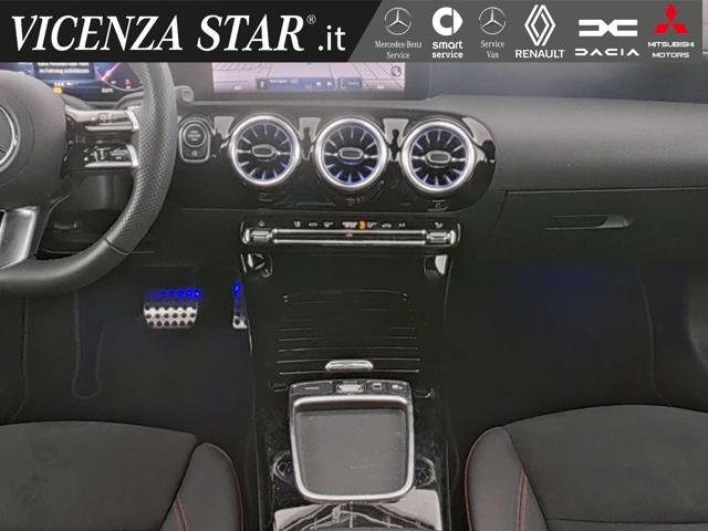 MERCEDES-BENZ CLA 200 usata, con Chiusura centralizzata