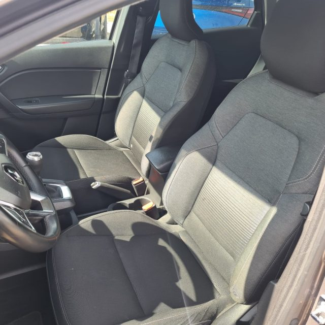 RENAULT Captur usata, con Controllo trazione