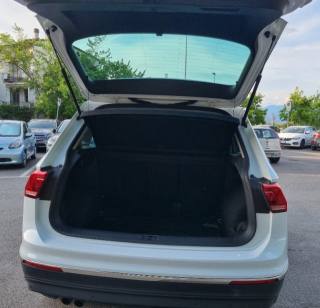 VOLKSWAGEN Tiguan usata, con Volante in pelle