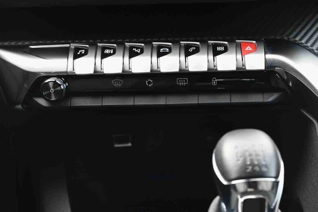 PEUGEOT 3008 usata, con Sistema di navigazione