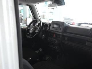SUZUKI Jimny usata, con Volante in pelle