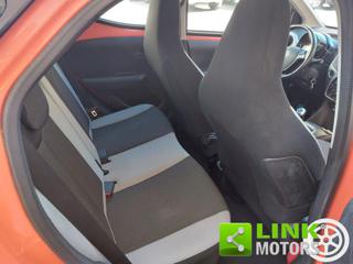 TOYOTA Aygo usata 16