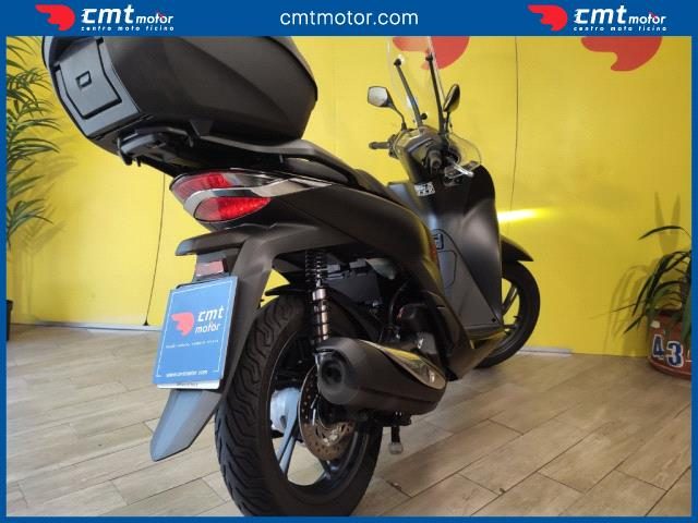 HONDA SH 150 usata 8