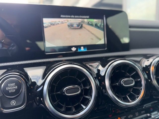 MERCEDES-BENZ CLA 180 usata, con Cruise Control