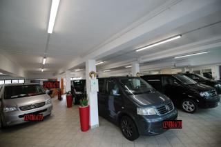 VOLKSWAGEN Multivan usata, con Gancio traino
