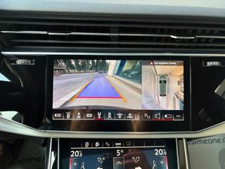 AUDI Q8 usata, con Sedile posteriore sdoppiato