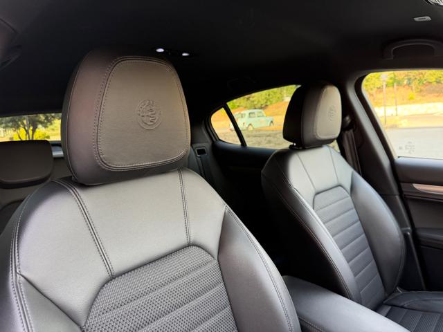 ALFA ROMEO Stelvio usata, con Sedile posteriore sdoppiato