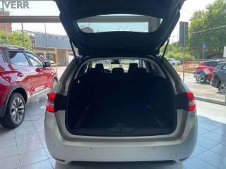 PEUGEOT 308 usata, con Regolazione elettrica sedili