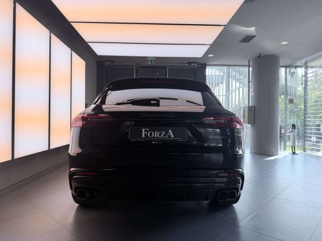 MASERATI Grecale usata, con Volante in pelle