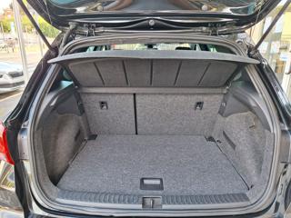SEAT Arona usata, con Sedile posteriore sdoppiato