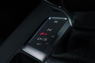 AUDI A4 usata, con Volante multifunzione