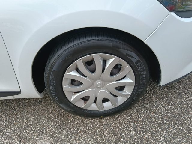 RENAULT Clio usata, con Servosterzo