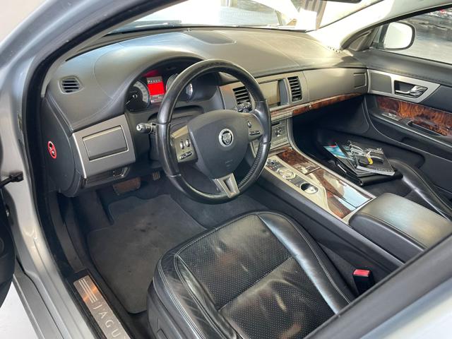 JAGUAR XF usata, con Controllo trazione