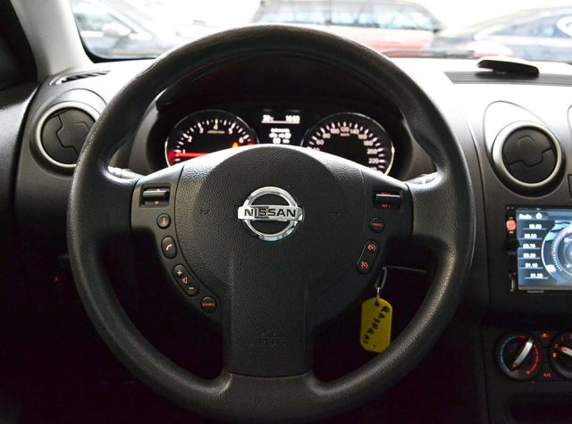 NISSAN Qashqai+2 usata, con Controllo trazione