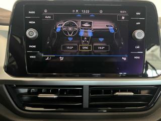 VOLKSWAGEN T-Roc usata, con Sedile posteriore sdoppiato