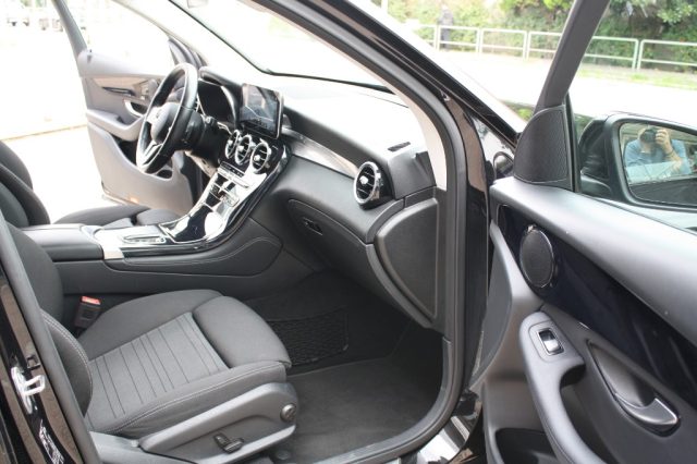MERCEDES-BENZ GLC 300 usata, con Fari LED