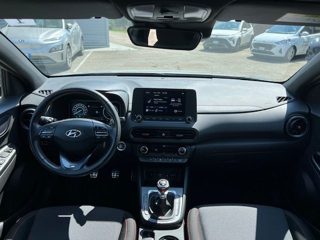 HYUNDAI Kona usata, con Boardcomputer