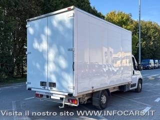 PEUGEOT Boxer usata, con Alzacristalli elettrici