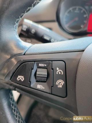 OPEL Corsa usata, con Interni in pelle