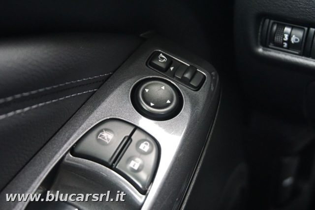 NISSAN Juke usata, con Fari LED