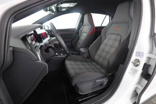 VOLKSWAGEN Golf usata 1