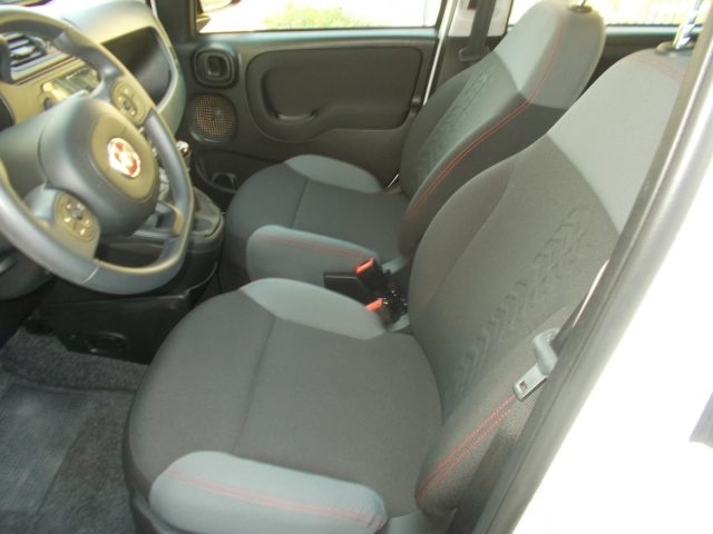 FIAT New Panda usata, con Autoradio