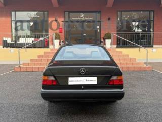 MERCEDES-BENZ 200 usata 4