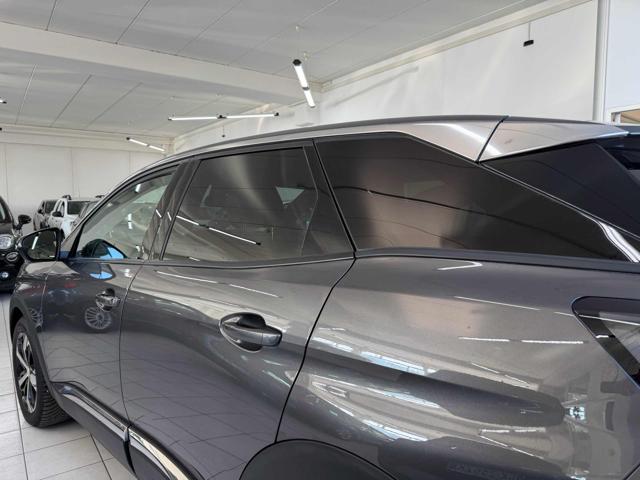 PEUGEOT 3008 usata, con Volante multifunzione