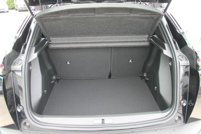 PEUGEOT 2008 usata, con Boardcomputer