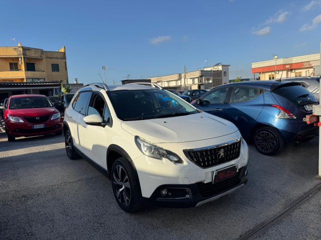 PEUGEOT 2008 usata, con Airbag