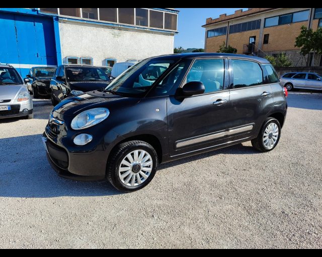 FIAT 500L usata, con Airbag