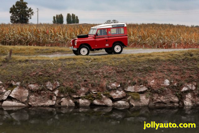 LAND ROVER Defender usata 17