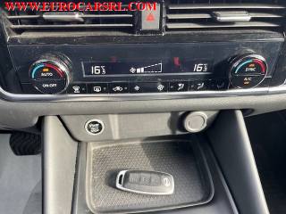 NISSAN Qashqai usata, con Fari full-led