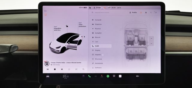 TESLA Model 3 usata 72