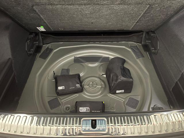 AUDI Q3 usata, con Sensori di parcheggio anteriori