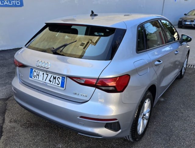 AUDI A3 usata, con Autoradio