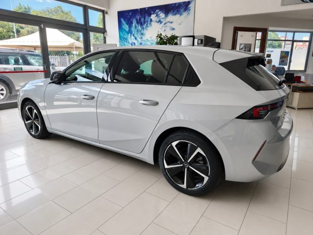 OPEL Astra usata, con Autoradio